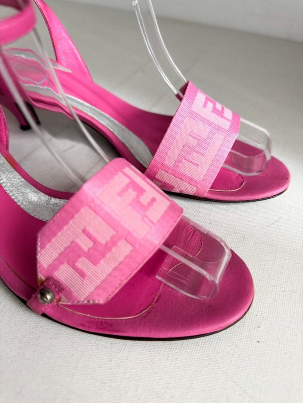 Vintage Fendi Barbie Pink Kitten Heel Sandals 38 - Picture 6 of 8